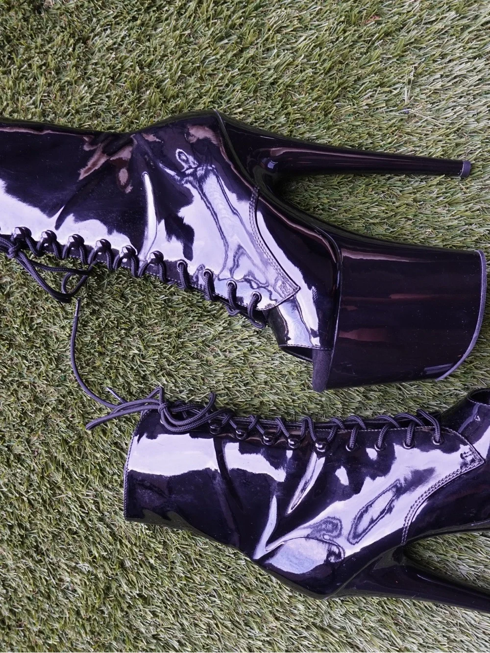 Flamingo 1021 Black Patent Platform Lace-Up Ankle Boots
